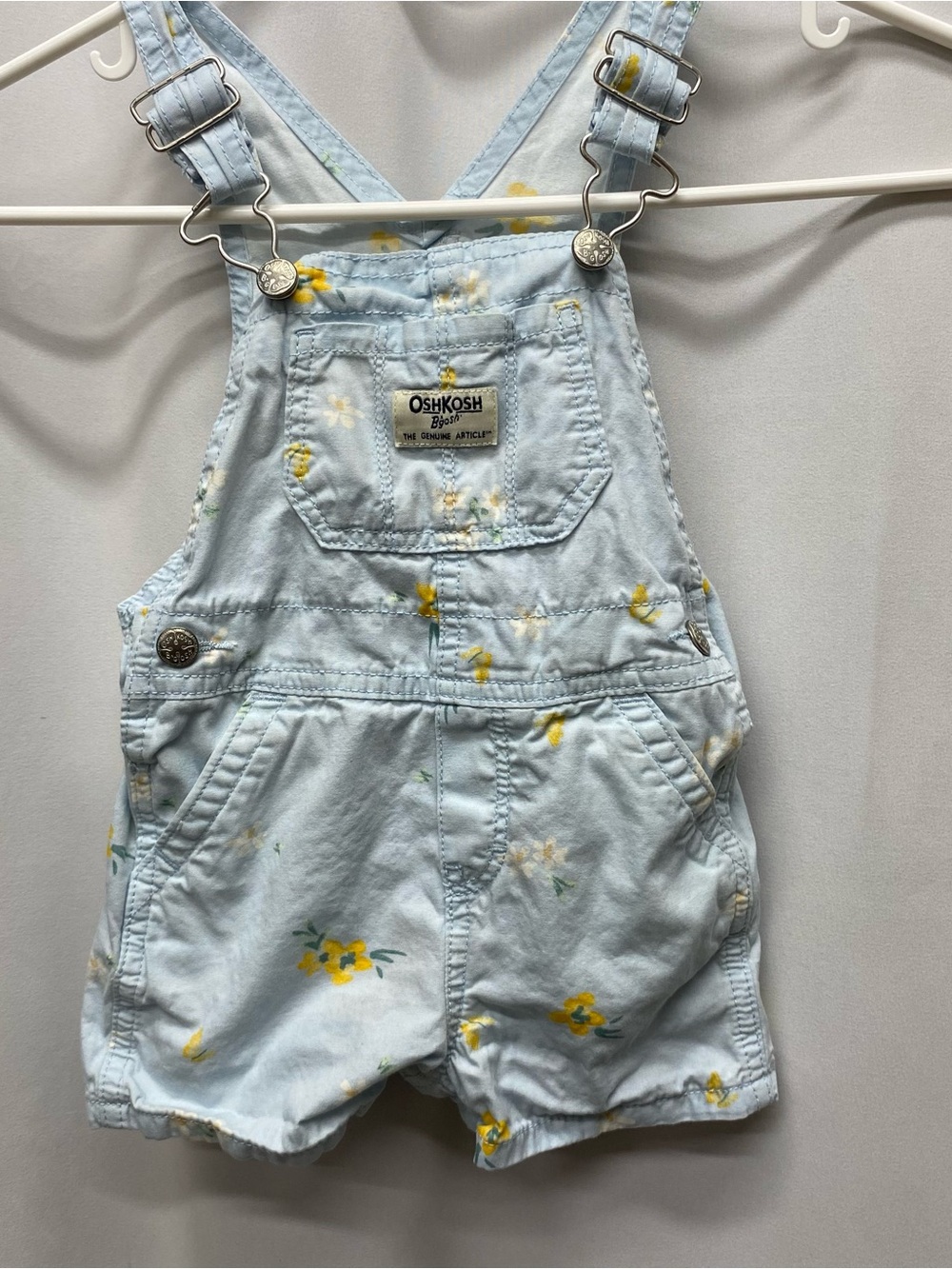 Oshkosh floral overalls girls size 18 months daisy blue shorts vestbak summer